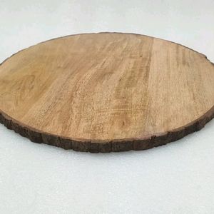 Round Wooden Chopping Board With Bark