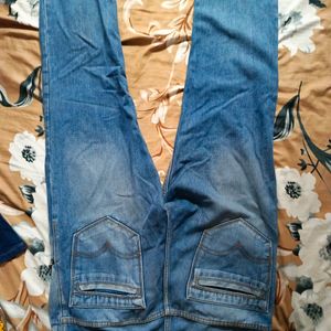 Men's Casual Blue Jeans(Levis Brand)