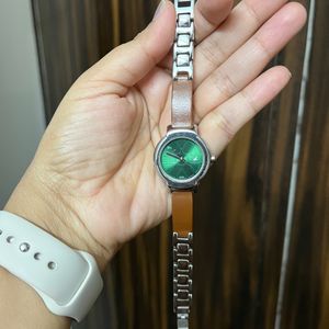 Green Dial Fastrack Ladies Watch