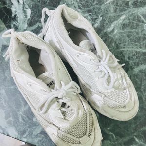 Unisex Sneakers