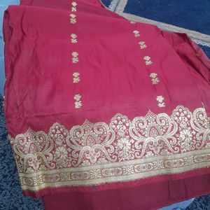 Katan Saree Read And Goldan