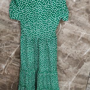 Square Neck Green Midi Dress