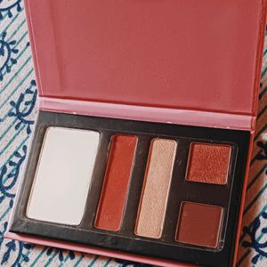 MyGlamm Face And Eye Kit