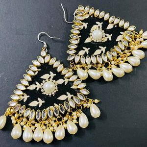 Fancy Party Wear Have Long Size Earrings All' Colo