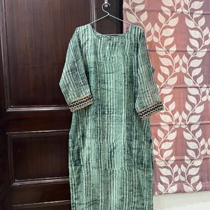 Green Shirt With Dupatta Wit Kantha Highlight