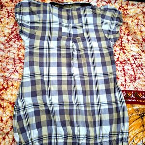 Combo Of 5 Checkshirts And Demin Shirt-Women @299