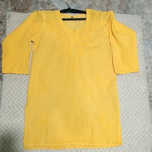 Lukhnowi Short Kurti