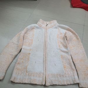 Ladies Sweater ,L Size