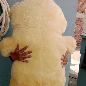 Very Big Huggable Soft Teddy Bear (5 Feet)