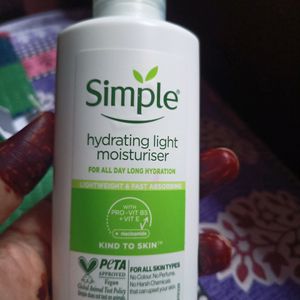 Simple Hydrating Light Moisturiser