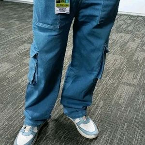 6 Pocket Baggy Jeans