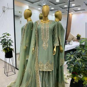 New Standard Beautiful Pakistani Poshaq Dresses Be