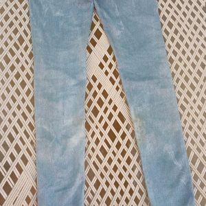 Denim Jeans And Casuals Mid Rise Jean