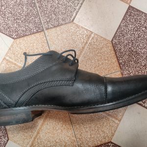 Pure Leather Formal Shoes New Condition