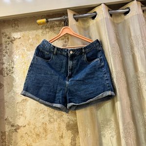 ZUDIO brand New Denim Shorts