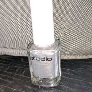 Zudio Silver Colour Nail Paint