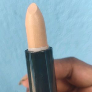 Oriflame Perfecting Concealer Stick