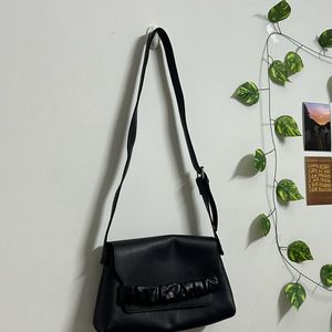 Black Side Bag