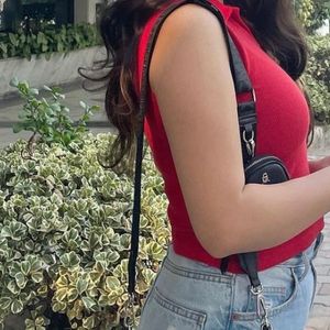 Red Sleeveless Top