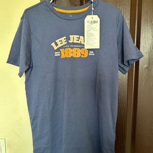 lee tshirt