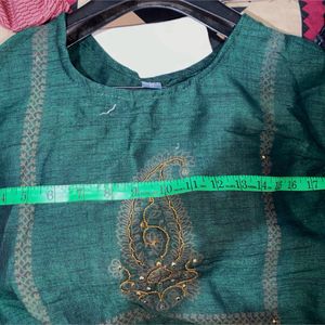 Green Kurti