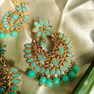 Ethnic Mint Light Green Earrings With Mangtika