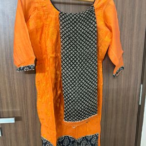 Chanderi Kurtha With Chiffon Dupatta And Pants