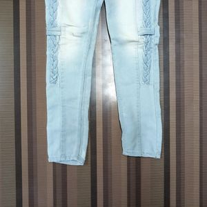 Y-17 Size 28 Slim Fit Women Denim Jeans