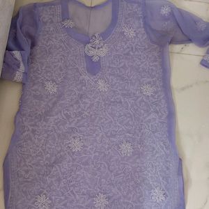 Chikankari Short Kurti With Innerwear