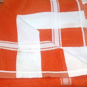 BRAND NEW ORANGE With White STRIPE BATH TOWEL