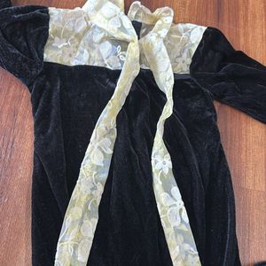 Black velvet dress for 6-8yrs