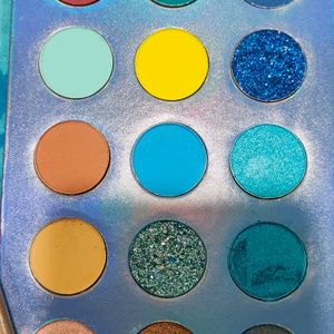 Color Board Eyeshadow Palette