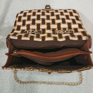 Sling bag