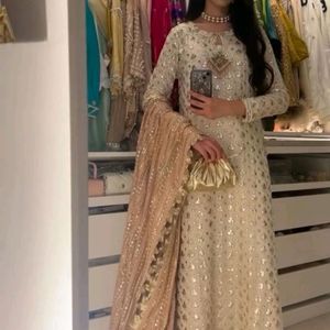 New Standard Pakistani Poshaq Dresses Beautiful Dr