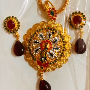 Necklace And Earrings Jewellery Set