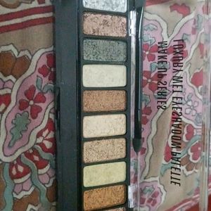 10 Color Luxury Wet Eyeshadow Palette