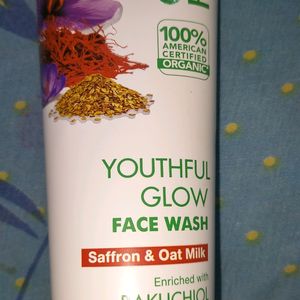 Organic harvest Youthful Glow Facewash