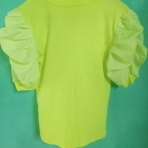 Trendy Puffy Top