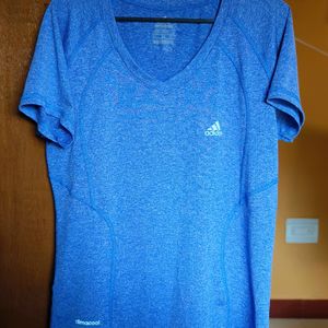 👕1st Copy ADIDAS Woman Active wear *LIKE NEW✔️