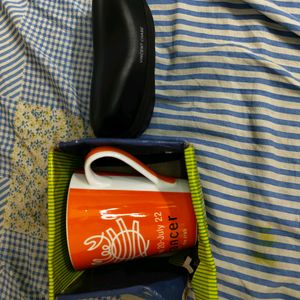 Gift Set Of New Mug And Specs Box