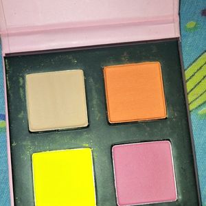 MyGlamm Hot Mess 4 Eye shadow Kit