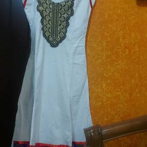 Kurti White Colour