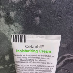 Cetaphil Moisturiser (Offer Ur Price)