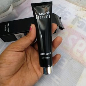 Lakme Undercover Gel Primer