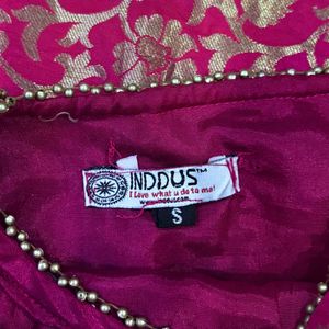 Inddus Women Pink And Gold Toned Woven Kurta