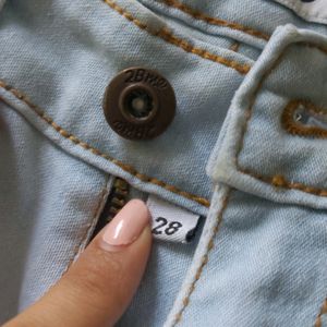 BRANDED LIGHT BLUE JEANS