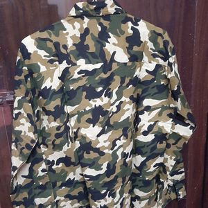 1 Camouflage Shirt (Male/female)