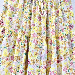 Trendy Yellow Flowering Skirt