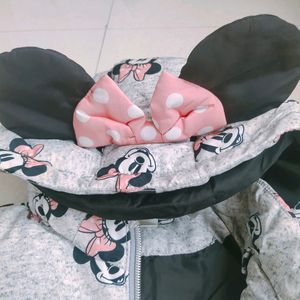 H&M Minnie Mouse puffer