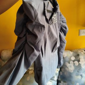 Sale! Sale!! Balloon Top (Grey) With Neck Des